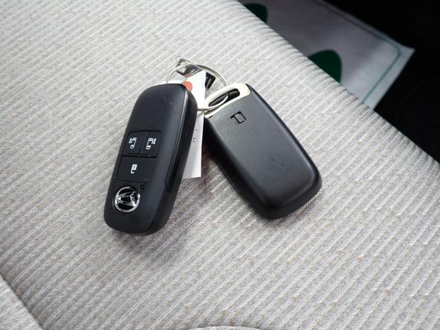 ムーヴＸ衝突被害軽減ブレーキ　横滑り防止装置　オートハイビーム　アイドリングストップ　ステアリングスイッチ　オートライト　キーフリーシステム　オートエアコン　ナビ　ドラレコ　バックカメラ　ＥＴＣ　マット（岐阜県）の中古車