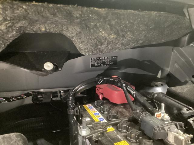 タントカスタムＸ衝突被害軽減ブレーキ　横滑り防止装置　オートハイビーム　アイドリングストップ　ステアリングスイッチ　オートライト　キーフリーシステム　オートエアコン　パノラマカメラ　マット　バイザー（岐阜県）の中古車