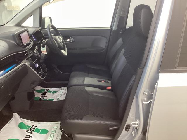 ムーヴカスタム　Ｘ　ハイパーＳＡ衝突被害軽減ブレーキ　横滑り防止装置　アイドリングストップ　ステアリングスイッチ　オートライト　キーフリーシステム　オートエアコン　社外ナビ　マット　バイザー（岐阜県）の中古車