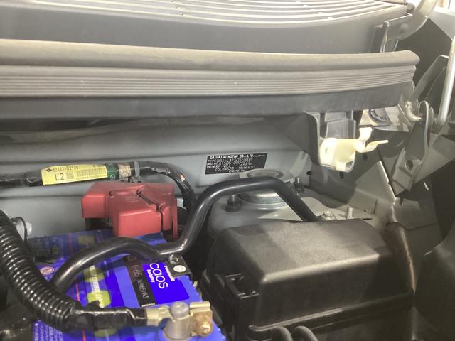 ムーヴカスタム　Ｘ　ハイパーＳＡ衝突被害軽減ブレーキ　横滑り防止装置　アイドリングストップ　ステアリングスイッチ　オートライト　キーフリーシステム　オートエアコン　社外ナビ　マット　バイザー（岐阜県）の中古車