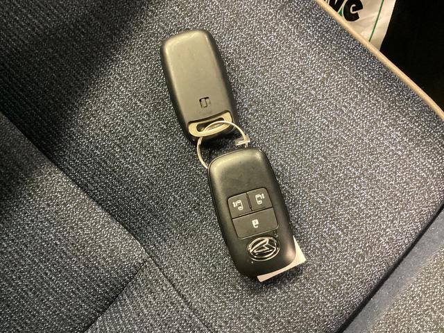 ムーヴキャンバスセオリーＧターボ衝突被害軽減ブレーキ　横滑り防止装置　オートハイビーム　アイドリングストップ　ステアリングスイッチ　オートライト　キーフリー　オートエアコン　ＣＤチューナー　バックカメラ　ＥＴＣ　マット　バイザー（岐阜県）の中古車