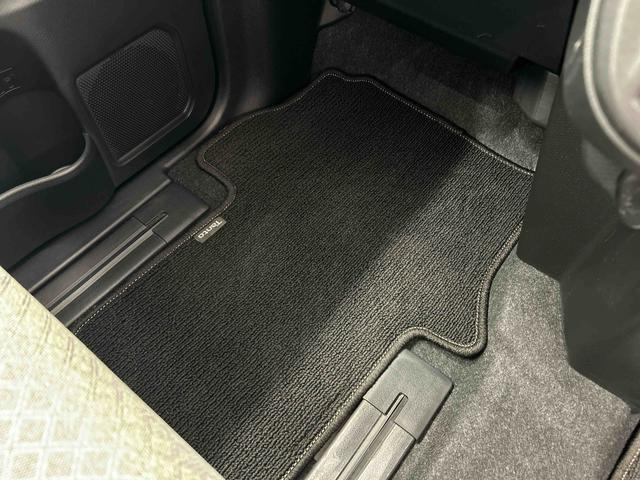 タントＸ衝突被害軽減ブレーキ　横滑り防止装置　オートハイビーム　アイドリングストップ　ステアリングスイッチ　オートライト　キーフリーシステム　オートエアコン　ナビ　ドラレコ　バックカメラ　マット　バイザー（岐阜県）の中古車