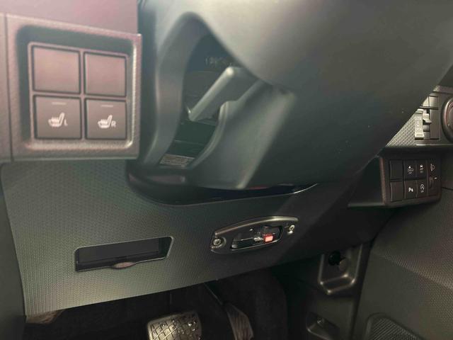 タントＸ衝突被害軽減ブレーキ　横滑り防止装置　オートハイビーム　アイドリングストップ　ステアリングスイッチ　オートライト　キーフリーシステム　オートエアコン　ナビ　ドラレコ　バックカメラ　マット　バイザー（岐阜県）の中古車