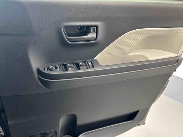 タントＸ衝突被害軽減ブレーキ　横滑り防止装置　オートハイビーム　アイドリングストップ　ステアリングスイッチ　オートライト　キーフリーシステム　オートエアコン　ナビ　ドラレコ　バックカメラ　マット　バイザー（岐阜県）の中古車