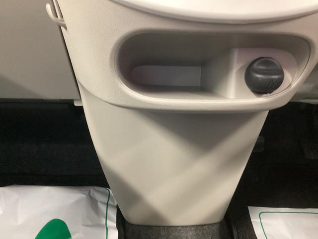 タントX ホワイトアクセントSAIII衝突被害軽減ブレーキ 横滑り防止装置 オートハイビーム アイドリングストップ ステアリングスイッチ オートライト キーフリー オートエアコン ナビ ドラレコ バックカメラ ETC マット バイザー(岐阜県)の中古車