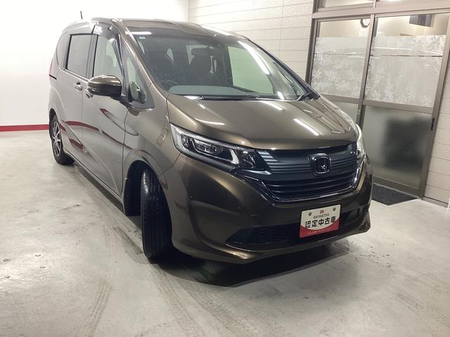 フリードＧ・ホンダセンシング衝突被害軽減ブレーキ　横滑り防止装置　アイドリングストップ　ステアリングスイッチ　オートライト　キーフリーシステム　オートエアコン　ナビ　バックカメラ　ＥＴＣ　マット　バイザー（岐阜県）の中古車