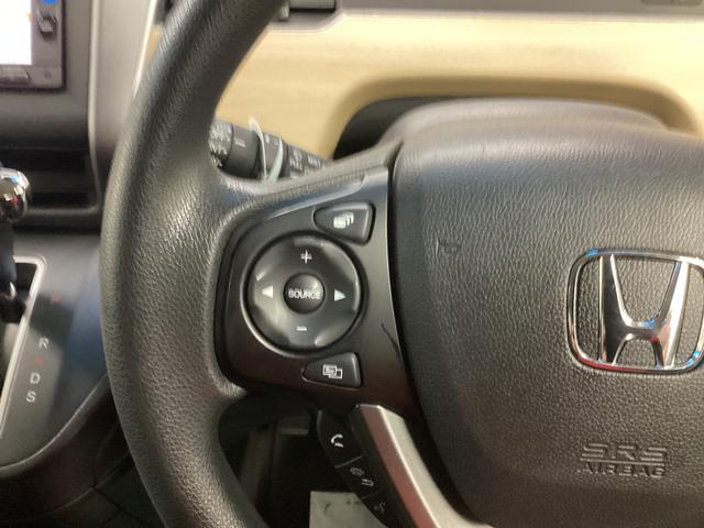 フリードＧ・ホンダセンシング衝突被害軽減ブレーキ　横滑り防止装置　アイドリングストップ　ステアリングスイッチ　オートライト　キーフリーシステム　オートエアコン　ナビ　バックカメラ　ＥＴＣ　マット　バイザー（岐阜県）の中古車