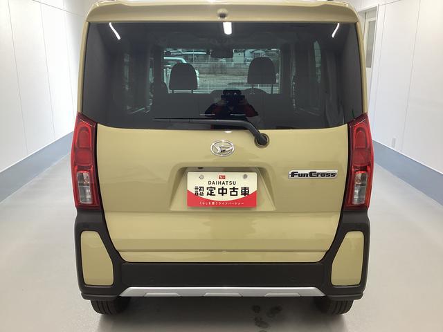 タントファンクロスターボ衝突被害軽減ブレーキ　横滑り防止装置　オートハイビーム　アイドリングストップ　ステアリングスイッチ　オートライト　キーフリー　オートエアコン　ナビ　ドラレコ　パノラマカメラ　ＥＴＣ　マット　バイザー（岐阜県）の中古車