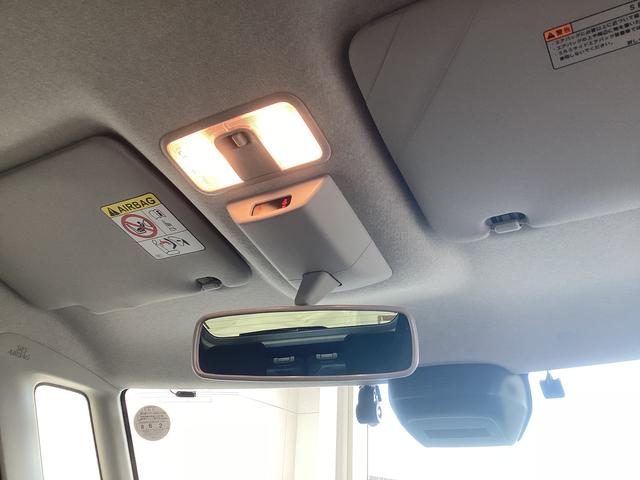 タントファンクロスターボ衝突被害軽減ブレーキ　横滑り防止装置　オートハイビーム　アイドリングストップ　ステアリングスイッチ　オートライト　キーフリー　オートエアコン　ナビ　ドラレコ　パノラマカメラ　ＥＴＣ　マット　バイザー（岐阜県）の中古車