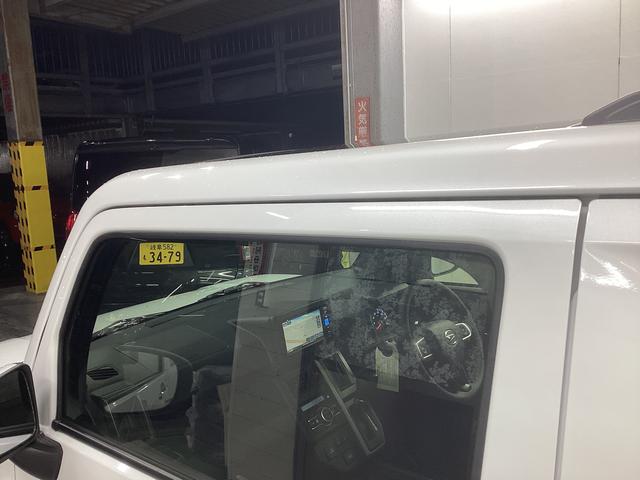 タフトＧ　クロムベンチャー衝突被害軽減ブレーキ　横滑り防止装置　オートハイビーム　アイドリングストップ　ステアリングスイッチ　オートライト　キーフリー　オートエアコン　ナビ　ドラレコ　パノラマカメラ　ＥＴＣ　マット　バイザー（岐阜県）の中古車