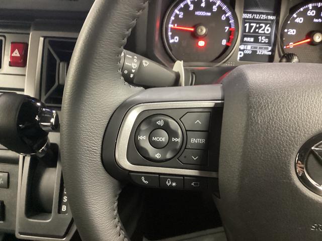 タフトＧ　クロムベンチャー衝突被害軽減ブレーキ　横滑り防止装置　オートハイビーム　アイドリングストップ　ステアリングスイッチ　オートライト　キーフリー　オートエアコン　ナビ　ドラレコ　パノラマカメラ　ＥＴＣ　マット　バイザー（岐阜県）の中古車