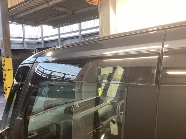 タントカスタムＸ衝突被害軽減ブレーキ　横滑り防止装置　オートハイビーム　アイドリングストップ　ステアリングスイッチ　オートライト　キーフリーシステム　オートエアコン　パノラマカメラ　マット　バイザー（岐阜県）の中古車