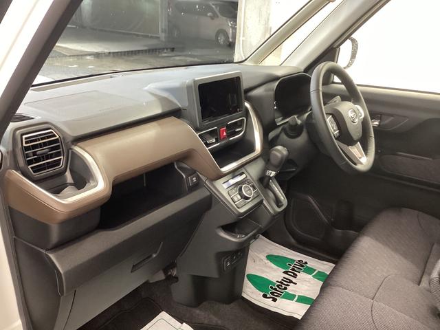 ムーヴＲＳ衝突被害軽減ブレーキ　横滑り防止装置　オートハイビーム　アイドリングストップ　ステアリングスイッチ　オートライト　キーフリーシステム　オートエアコン　バックカメラ　マット（岐阜県）の中古車