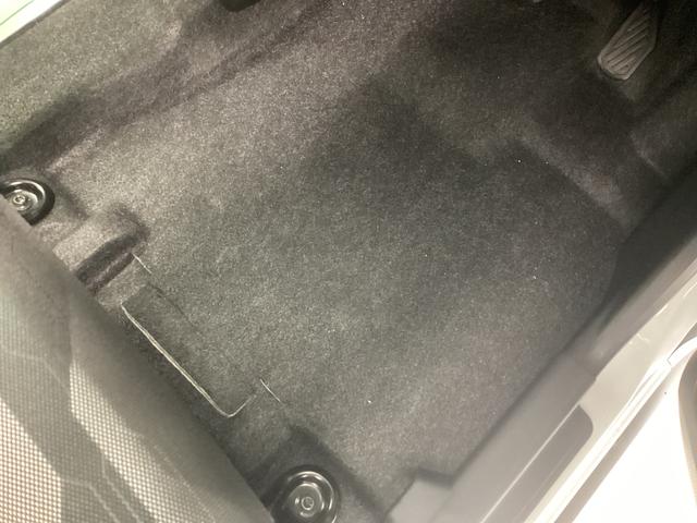 タントファンクロスターボ衝突被害軽減ブレーキ　横滑り防止装置　オートハイビーム　アイドリングストップ　ステアリングスイッチ　オートライト　キーフリーシステム　オートエアコン　ナビ　ドラレコ　パノラマカメラ　ＥＴＣ（岐阜県）の中古車