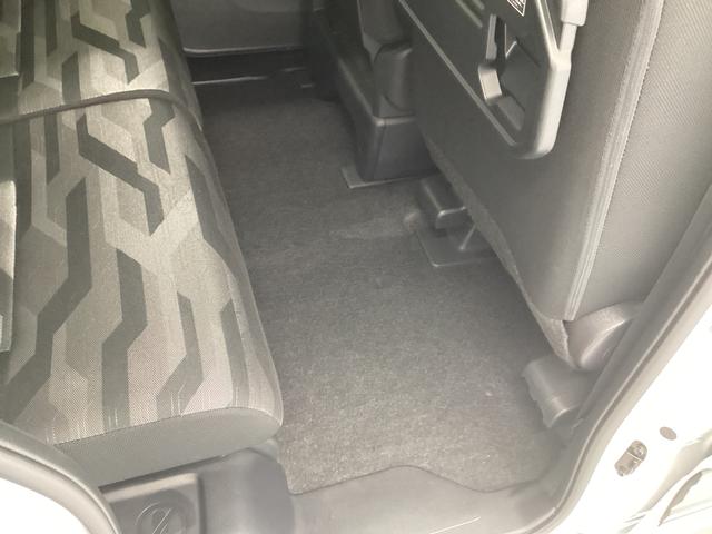 タントファンクロスターボ衝突被害軽減ブレーキ　横滑り防止装置　オートハイビーム　アイドリングストップ　ステアリングスイッチ　オートライト　キーフリーシステム　オートエアコン　ナビ　ドラレコ　パノラマカメラ　ＥＴＣ（岐阜県）の中古車