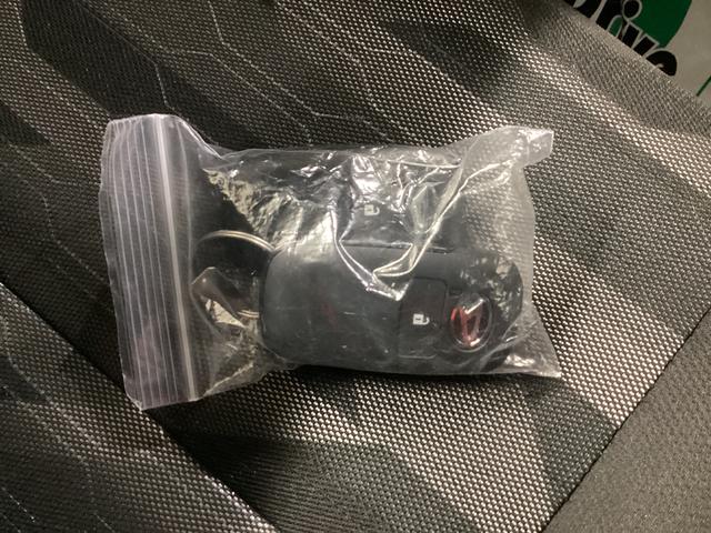 タフトＧ　クロムベンチャー衝突被害軽減ブレーキ　横滑り防止装置　オートハイビーム　アイドリングストップ　ステアリングスイッチ　オートライト　キーフリーシステム　オートエアコン　ナビ　ドラレコ　パノラマカメラ　ＥＴＣ　マット（岐阜県）の中古車