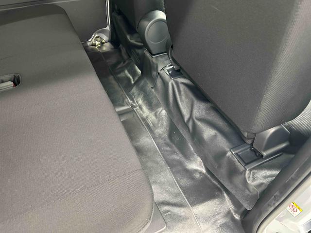 ハイゼットカーゴＤＸ衝突被害軽減ブレーキ　横滑り防止装置　４ＷＤ　ＣＶＴ　エアコン　パワステ　ラジオ　オートハイビーム　アイドリングストップ　オートライト（岐阜県）の中古車