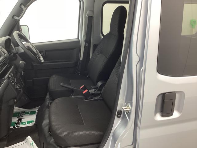 ハイゼットカーゴＤＸ衝突被害軽減ブレーキ　横滑り防止装置　４ＷＤ　ＣＶＴ　エアコン　パワステ　ラジオ　オートハイビーム　アイドリングストップ　オートライト　マット（岐阜県）の中古車