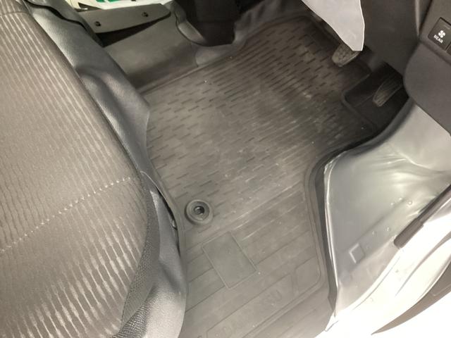 ハイゼットカーゴＤＸ衝突被害軽減ブレーキ　横滑り防止装置　４ＷＤ　ＣＶＴ　エアコン　パワステ　ラジオ　オートハイビーム　アイドリングストップ　オートライト　マット（岐阜県）の中古車