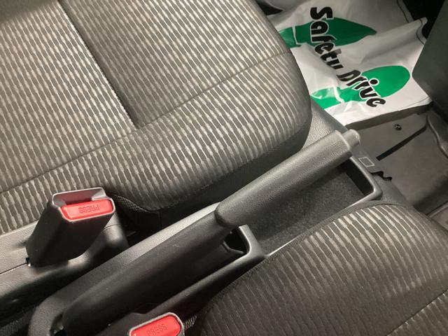 ハイゼットカーゴＤＸ衝突被害軽減ブレーキ　横滑り防止装置　４ＷＤ　ＣＶＴ　エアコン　パワステ　ラジオ　オートハイビーム　アイドリングストップ　オートライト　マット（岐阜県）の中古車