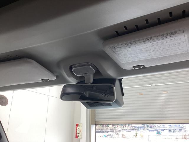 ハイゼットカーゴＤＸ衝突被害軽減ブレーキ　横滑り防止装置　４ＷＤ　ＣＶＴ　エアコン　パワステ　ラジオ　オートハイビーム　アイドリングストップ　オートライト　マット（岐阜県）の中古車