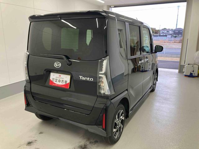 タントカスタムＸ衝突被害軽減ブレーキ　横滑り防止装置　４ＷＤ　オートハイビーム　アイドリングストップ　ステアリングスイッチ　オートライト　キーフリー　オートエアコン　ナビ　ドラレコ　パノラマカメラ　ＥＴＣ　マット（岐阜県）の中古車