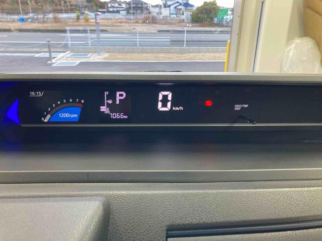 タントカスタムＸ衝突被害軽減ブレーキ　横滑り防止装置　４ＷＤ　オートハイビーム　アイドリングストップ　ステアリングスイッチ　オートライト　キーフリー　オートエアコン　ナビ　ドラレコ　パノラマカメラ　ＥＴＣ　マット（岐阜県）の中古車