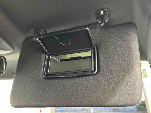 タントカスタムＲＳ衝突被害軽減ブレーキ　横滑り防止装置　オートハイビーム　アイドリングストップ　ステアリングスイッチ　オートライト　キーフリー　オートエアコン　ナビ　ドラレコ　パノラマカメラ　ＥＴＣ　マット　バイザー（岐阜県）の中古車