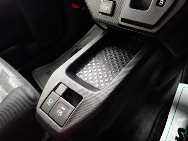 タフトＸ衝突被害軽減ブレーキ　横滑り防止装置　オートハイビーム　アイドリングストップ　ステアリングスイッチ　オートライト　キーフリーシステム　オートエアコン　ナビ　ドラレコ　バックカメラ　ＥＴＣ　マット（岐阜県）の中古車