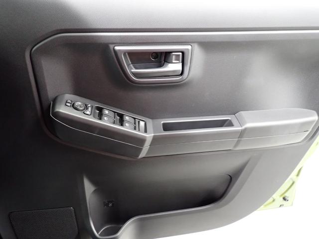 タフトＸ衝突被害軽減ブレーキ　横滑り防止装置　オートハイビーム　アイドリングストップ　ステアリングスイッチ　オートライト　キーフリーシステム　オートエアコン　ナビ　ドラレコ　バックカメラ　ＥＴＣ　マット（岐阜県）の中古車