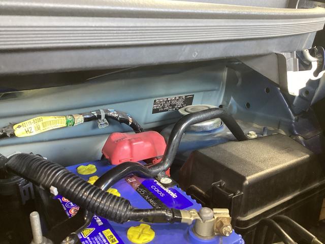 ムーヴカスタム　ＲＳ　ＳＡII衝突被害軽減ブレーキ　横滑り防止装置　４ＷＤ　アイドリングストップ　ステアリングスイッチ　オートライト　キーフリーシステム　オートエアコン　ナビ　ドラレコ　バックカメラ　ＥＴＣ　マット　バイザー（岐阜県）の中古車