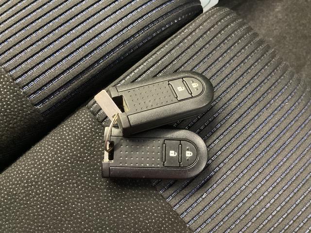 ムーヴカスタム　ＲＳ　ＳＡII衝突被害軽減ブレーキ　横滑り防止装置　４ＷＤ　アイドリングストップ　ステアリングスイッチ　オートライト　キーフリーシステム　オートエアコン　ナビ　ドラレコ　バックカメラ　ＥＴＣ　マット　バイザー（岐阜県）の中古車