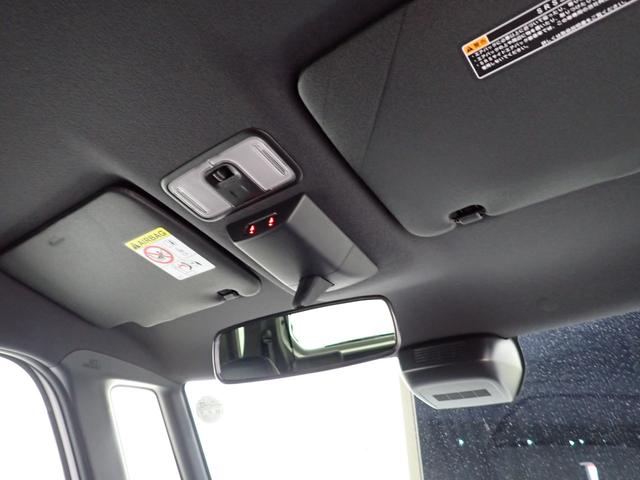 タントカスタムＸ衝突被害軽減ブレーキ　横滑り防止装置　オートハイビーム　アイドリングストップ　ステアリングスイッチ　オートライト　キーフリーシステム　オートエアコン　ディスプレイオーディオ　バックカメラ（岐阜県）の中古車