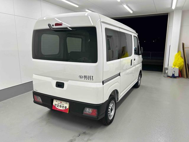 ハイゼットカーゴＤＸ衝突被害軽減ブレーキ　横滑り防止装置　４ＷＤ　ＣＶＴ　エアコン　パワステ　ラジオ　オートハイビーム　アイドリングストップ　オートライト　キーレス　マット（岐阜県）の中古車