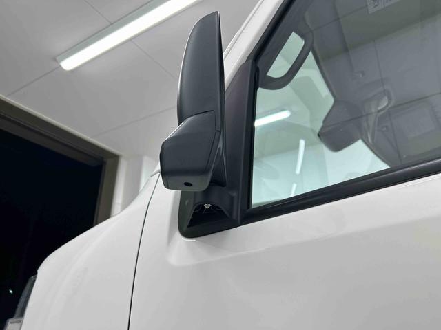 ハイゼットカーゴＤＸ衝突被害軽減ブレーキ　横滑り防止装置　４ＷＤ　ＣＶＴ　エアコン　パワステ　ラジオ　オートハイビーム　アイドリングストップ　オートライト　キーレス　マット（岐阜県）の中古車