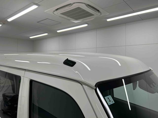 ハイゼットカーゴＤＸ衝突被害軽減ブレーキ　横滑り防止装置　４ＷＤ　ＣＶＴ　エアコン　パワステ　ラジオ　オートハイビーム　アイドリングストップ　オートライト　キーレス　マット（岐阜県）の中古車