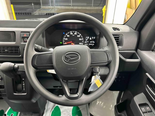 ハイゼットカーゴDX衝突被害軽減ブレーキ 横滑り防止装置 4WD CVT エアコン パワステ ラジオ オートハイビーム アイドリングストップ オートライト(岐阜県)の中古車