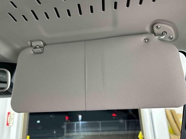 ハイゼットカーゴDX衝突被害軽減ブレーキ 横滑り防止装置 4WD CVT エアコン パワステ ラジオ オートハイビーム アイドリングストップ オートライト(岐阜県)の中古車