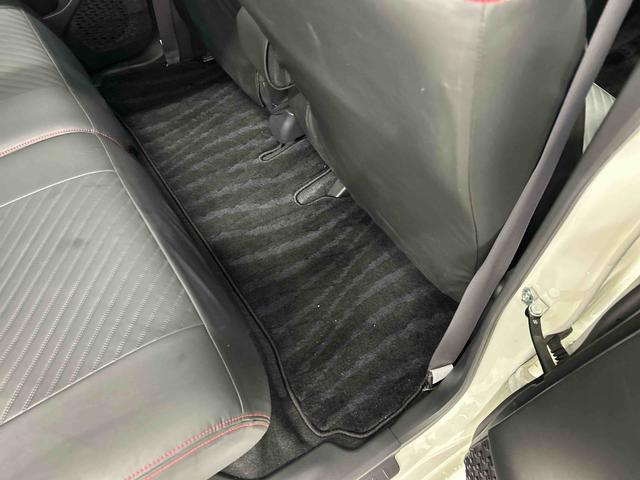 ムーヴカスタム　Ｘリミテッド　ＳＡIII衝突被害軽減ブレーキ　横滑り防止装置　オートハイビーム　アイドリングストップ　ステアリングスイッチ　オートライト　キーフリーシステム　オートエアコン　社外ナビ　バックカメラ　マット　バイザー（岐阜県）の中古車