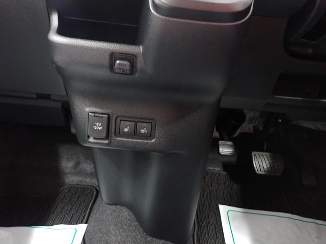 ムーヴＸ衝突被害軽減ブレーキ　横滑り防止装置　オートハイビーム　アイドリングストップ　オートライト　キーフリーシステム　オートエアコン　マット（岐阜県）の中古車