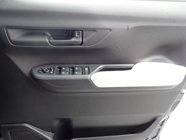 ムーヴX衝突被害軽減ブレーキ 横滑り防止装置 オートハイビーム アイドリングストップ ステアリングスイッチ オートライト キーフリーシステム オートエアコン ナビ ドラレコ バックカメラ ETC マット(岐阜県)の中古車