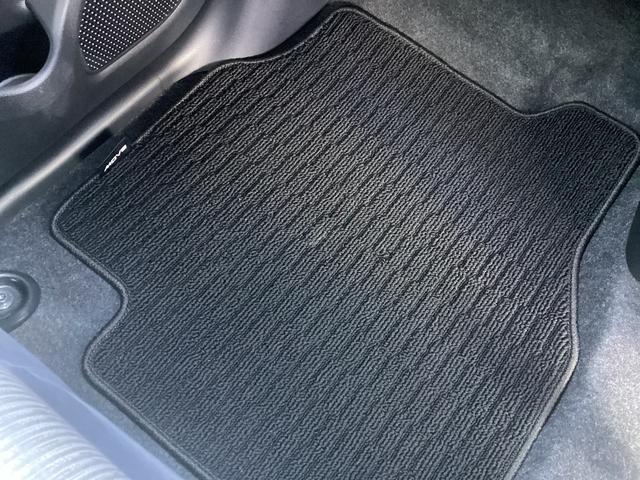 ムーヴX衝突被害軽減ブレーキ 横滑り防止装置 オートハイビーム アイドリングストップ ステアリングスイッチ オートライト キーフリーシステム オートエアコン マット(岐阜県)の中古車