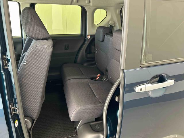 ムーヴＲＳ衝突被害軽減ブレーキ　横滑り防止装置　オートハイビーム　アイドリングストップ　ステアリングスイッチ　オートライト　キーフリーシステム　オートエアコン　バックカメラ　マット（岐阜県）の中古車