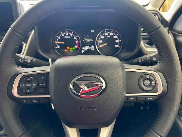 ムーヴＲＳ衝突被害軽減ブレーキ　横滑り防止装置　オートハイビーム　アイドリングストップ　ステアリングスイッチ　オートライト　キーフリーシステム　オートエアコン　バックカメラ　マット（岐阜県）の中古車