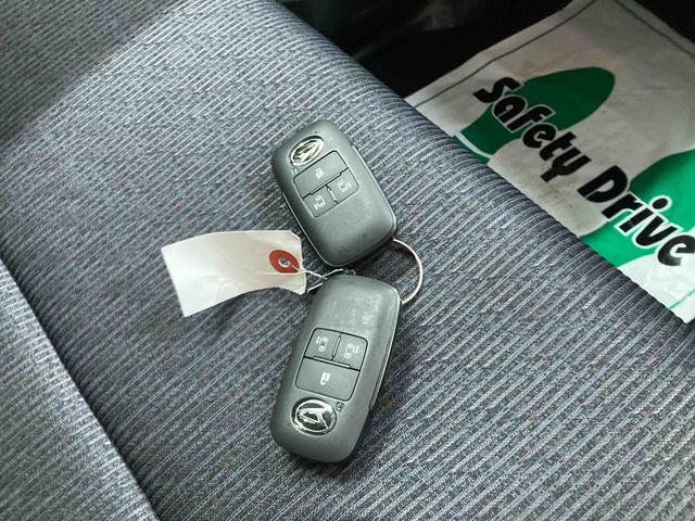 ムーヴＲＳ衝突被害軽減ブレーキ　横滑り防止装置　オートハイビーム　アイドリングストップ　ステアリングスイッチ　オートライト　キーフリーシステム　オートエアコン　ナビ　ドラレコ　バックカメラ　ＥＴＣ　マット（岐阜県）の中古車