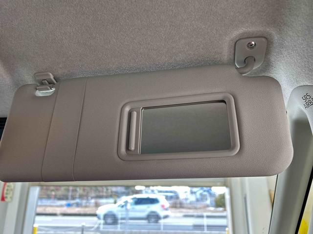 ムーヴRS衝突被害軽減ブレーキ 横滑り防止装置 オートハイビーム アイドリングストップ ステアリングスイッチ オートライト キーフリーシステム オートエアコン バックカメラ マット(岐阜県)の中古車