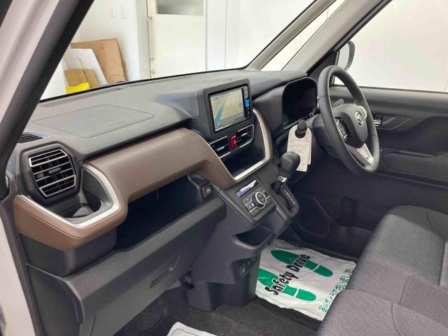 ムーヴＲＳ衝突被害軽減ブレーキ　横滑り防止装置　オートハイビーム　アイドリングストップ　ステアリングスイッチ　オートライト　キーフリーシステム　オートエアコン　ナビ　ドラレコ　バックカメラ　ＥＴＣ　マット（岐阜県）の中古車