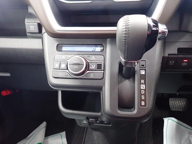 ムーヴＲＳ衝突被害軽減ブレーキ　横滑り防止装置　オートハイビーム　アイドリングストップ　ステアリングスイッチ　オートライト　キーフリーシステム　オートエアコン　バックカメラ　マット（岐阜県）の中古車