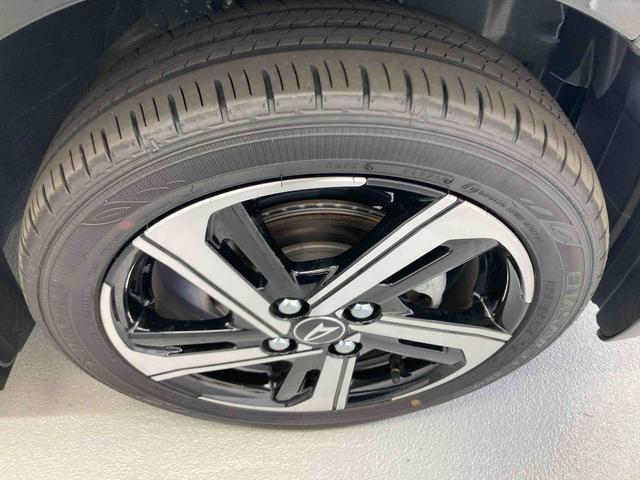 ムーヴＲＳ衝突被害軽減ブレーキ　横滑り防止装置　オートハイビーム　アイドリングストップ　ステアリングスイッチ　オートライト　キーフリーシステム　オートエアコン　バックカメラ　マット（岐阜県）の中古車