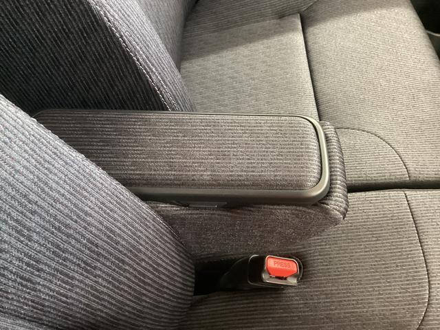 ムーヴＲＳ衝突被害軽減ブレーキ　横滑り防止装置　オートハイビーム　アイドリングストップ　ステアリングスイッチ　オートライト　キーフリーシステム　オートエアコン　バックカメラ　マット（岐阜県）の中古車